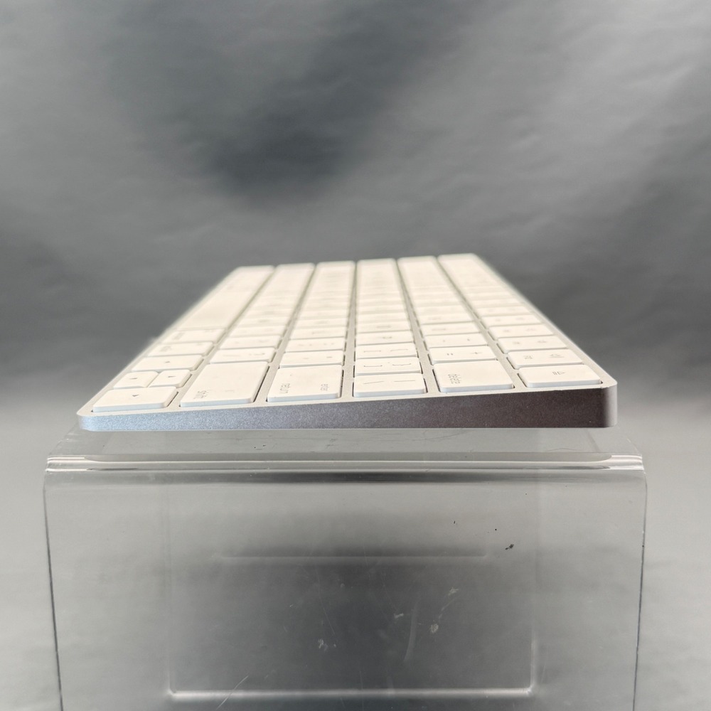 Apple Magic Keyboard Model: A1644 Tested Working - Picture 5 of 12